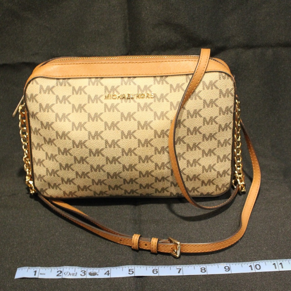 Michael Kors Small Crossbody Purse
